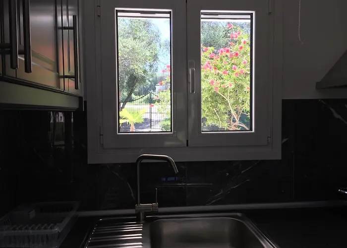 Alexander Apartment Roda (Corfu)