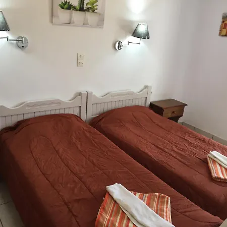 Alexander Apartamento Rodas