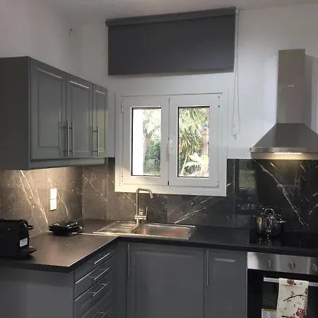 Alexander Apartamento Rodas