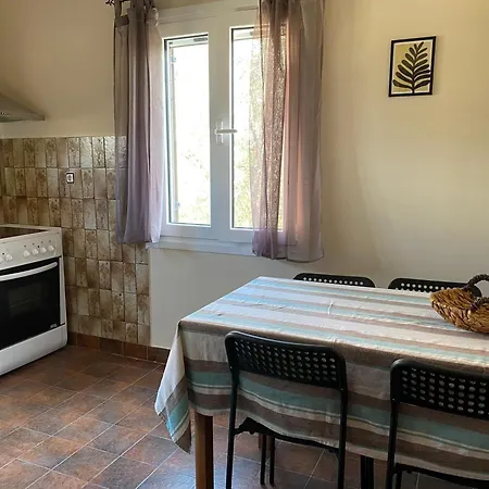 Alexander Apartamento Rodas